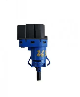 Mazda 3 III Brake pedal sensor switch