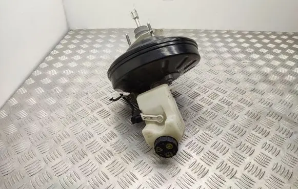 Ford Focus Brake booster JX612B195CEC