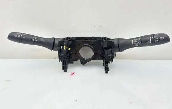 Nissan Juke II F16 Wiper turn signal indicator stalk/switch 20250509