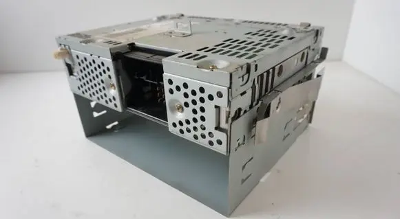 CD/DVD changer