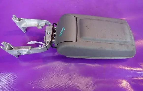 Audi A6 Allroad C6 Armrest 4F0864283