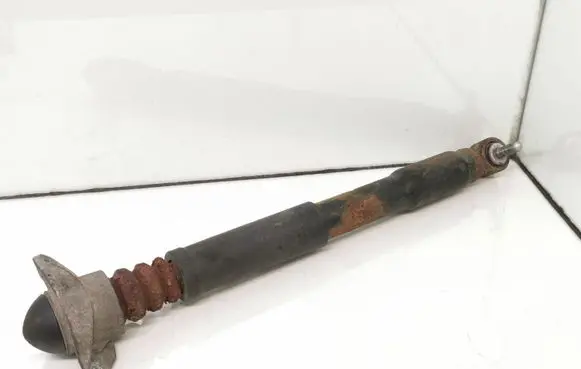Skoda Octavia Mk2 (1Z) Rear shock absorber/damper