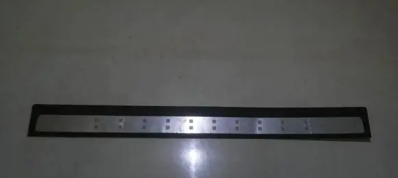 Front sill trim cover