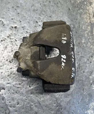 Opel Zafira A Front brake caliper