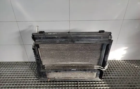 BMW 5 E60 E61 Coolant radiator 99374004