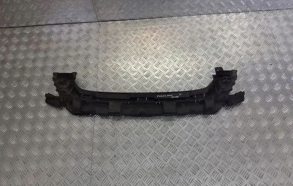 Ford Focus Front bumper mounting bracket