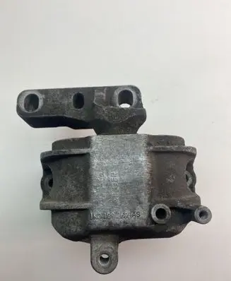 Volkswagen Golf V Engine mount bracket 1K0199262 1K0199262AS