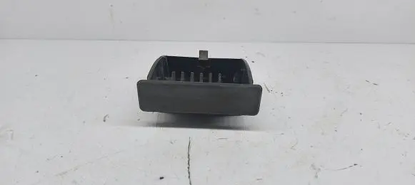 Ashtray (front)