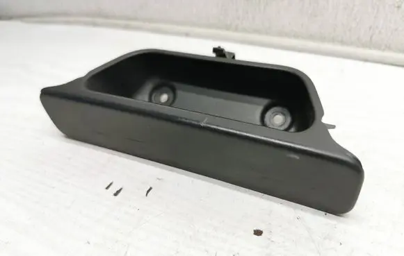 Volvo V70 Tailgate trunk handle TEW000719