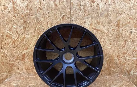 Porsche 911 991 R22 carbon fiber rim 99136216884 99136216884JE1