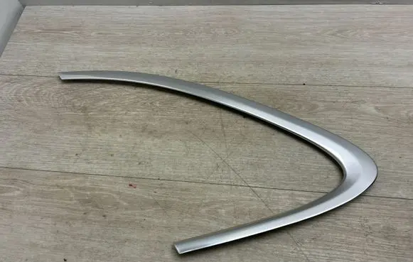 Porsche Cayenne (9Y0 9Y3) Rear side glass trim 9Y0853345B