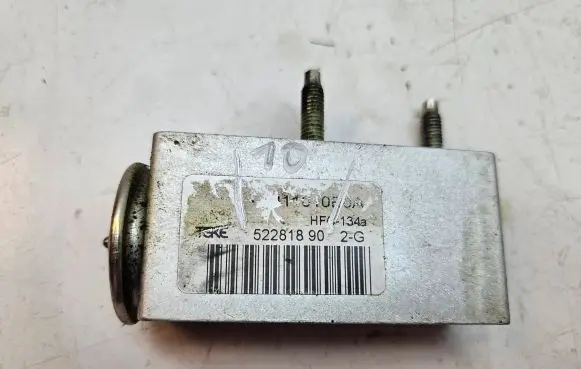 Citroen Berlingo Air conditioning (A/C) expansion valve 52281890