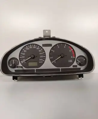 Mitsubishi Carisma Speedometer (instrument cluster) 0p0264 03dxmr916030