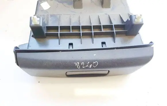 Skoda Octavia Mk2 (1Z) Glove box 1z0881578e