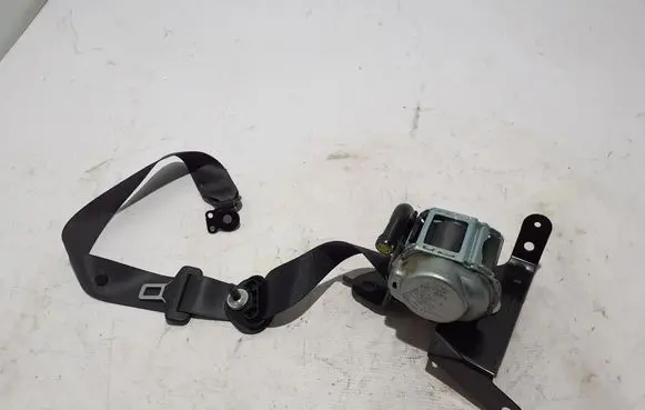 Mercedes-Benz GLS X167 Rear seatbelt A1678600601