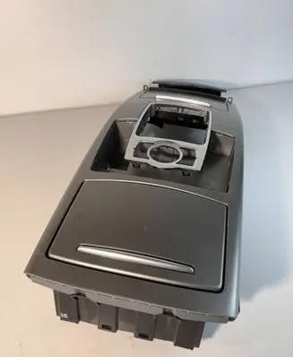Audi A6 S6 C6 4F Center console 