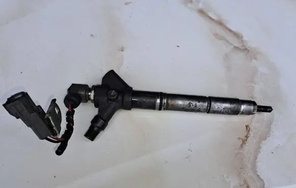 Toyota Avensis T250 Fuel injector 236700R040 0H11114