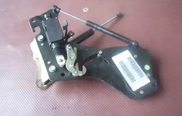 Citroen C3 Pluriel Convertible roof lock/latch 