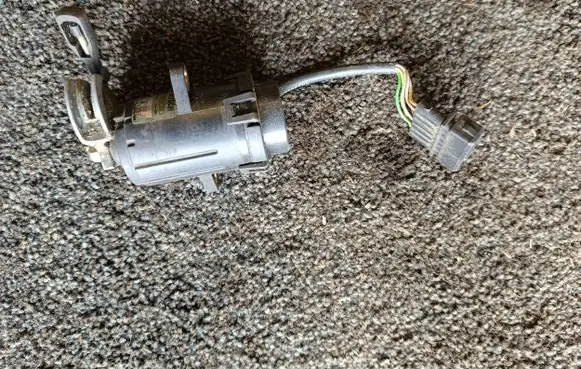 Audi A6 S6 C4 4A Accelerator pedal position sensor 0205001013