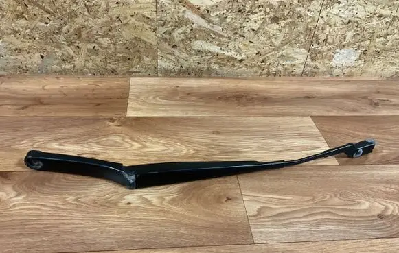 Volkswagen PASSAT B6 Front wiper blade arm 3C1955409C