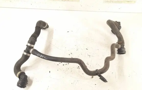 Mercedes-Benz E W213 Engine coolant pipe/hose 2535017200 A2535017200