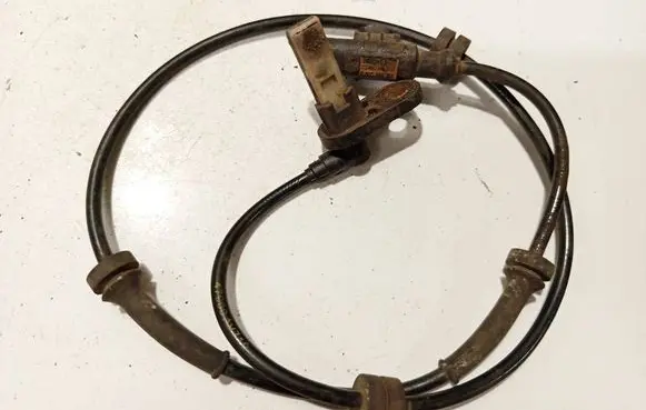 Nissan Primera ABS rear brake sensor 0265007633