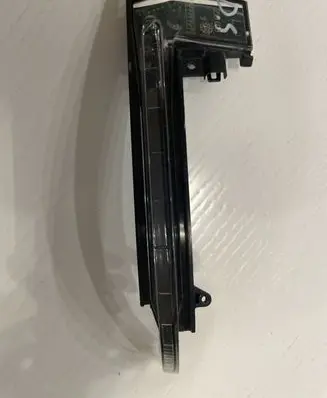 Audi A6 S6 C6 4F Mirror indicator light 8K0949101A