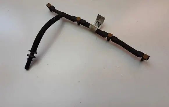 Ford Kuga III Fuel return line/hose 9826329680