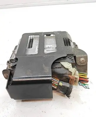 Peugeot 5008 Engine control unit/module 9814182680 CMEDC17C60MAC EDC17C60