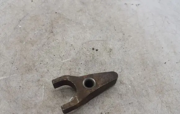 Toyota Auris 150 Fuel Injector clamp holder NOCODE