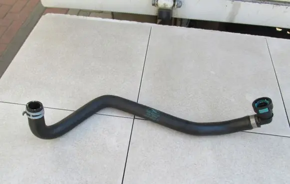 Ford Focus Engine coolant pipe/hose CM5G8B451GA