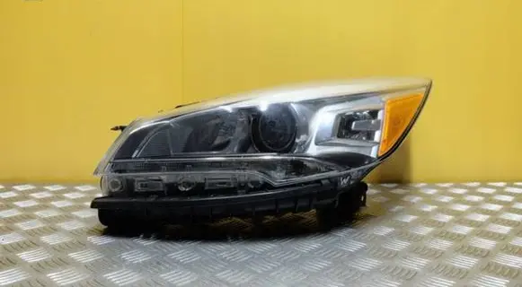 Ford Escape III Headlight/headlamp CJ54-13D155-AM 2506