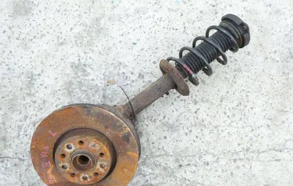 Skoda Octavia Mk2 (1Z) Front wheel hub spindle knuckle