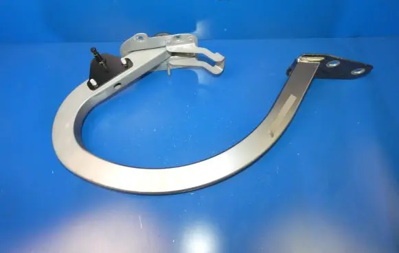 Jaguar XF Tailgate/trunk/boot hinge