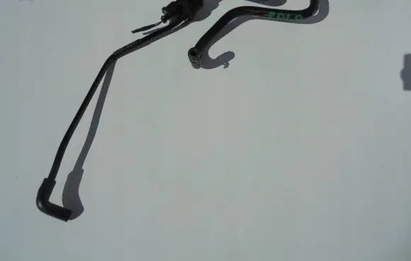 Volkswagen Polo VI Fuel line/pipe/hose 04C133723AT