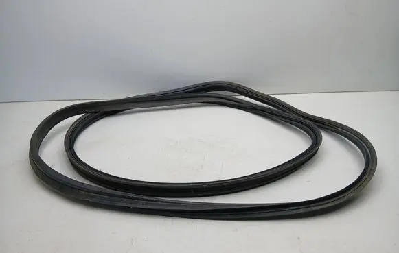 Lexus GS 250 350 300H 450H Trunk rubber seal (body) 