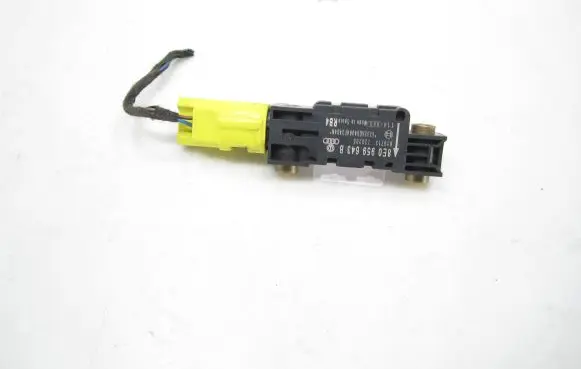 Audi A4 S4 B7 8E 8H Airbag deployment crash/impact sensor 8E0959643B 010713 220205