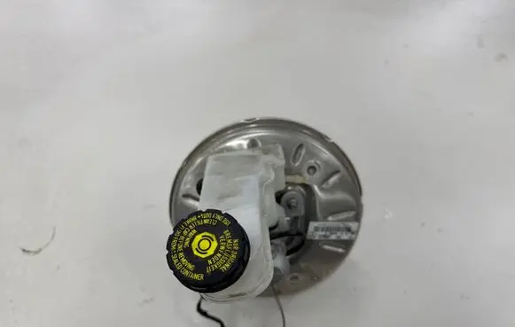 Mercedes-Benz GLA W156 Brake booster A2464301230