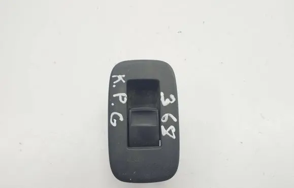 Toyota Auris 150 Electric window control switch