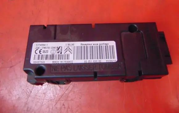 Peugeot 3008 I Bluetooth control unit module 9665183080