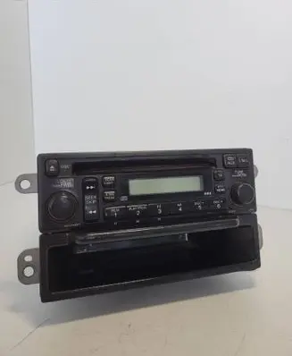 Honda CR-V Radio/CD/DVD/GPS head unit 39101