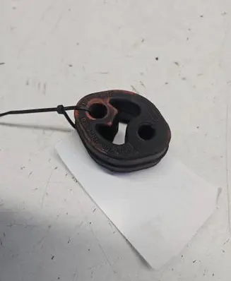 Volvo S60 Muffler mount bracket/holder 3M515A262DB