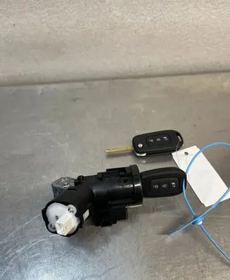 Renault Trafic III (X82) Ignition lock 285916910R