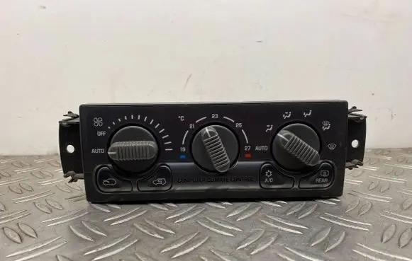 Chevrolet Blazer Climate control unit 16228657 15756178