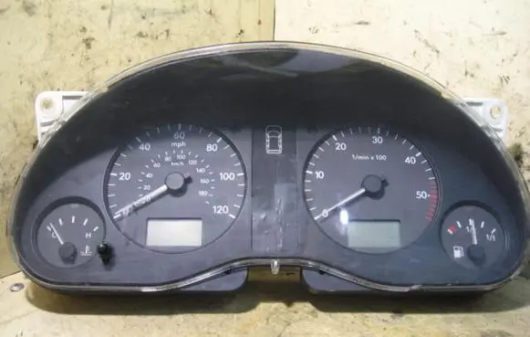 Volkswagen Sharan Speedometer (instrument cluster) 95VW10849ACF7M0919032N