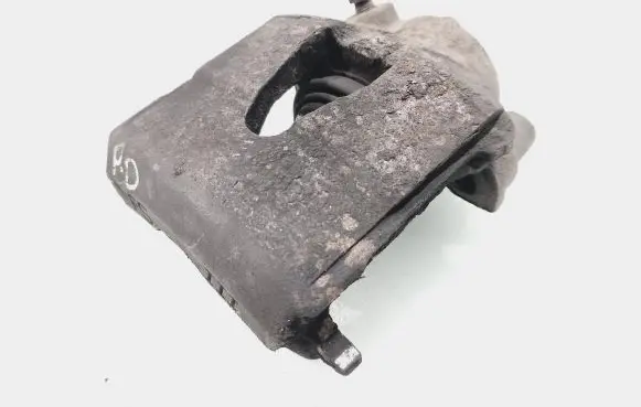 Volkswagen Golf Plus Front brake caliper