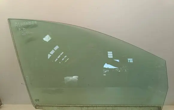 Seat Alhambra (Mk2) Front door window glass four-door DOT211M75AS2 43R000016 7N0845202