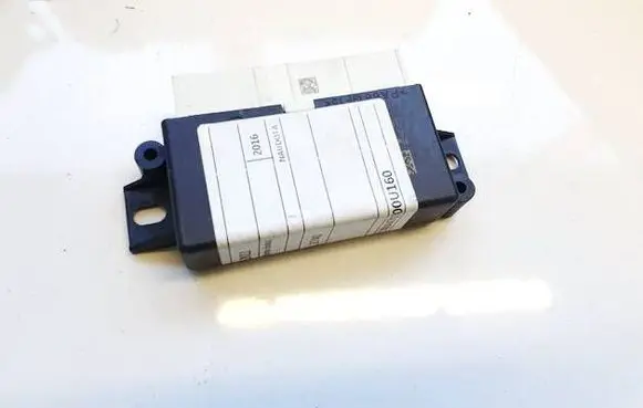 Audi A3 S3 8V Parking PDC control unit/module 5Q0919283F 5Q0919283