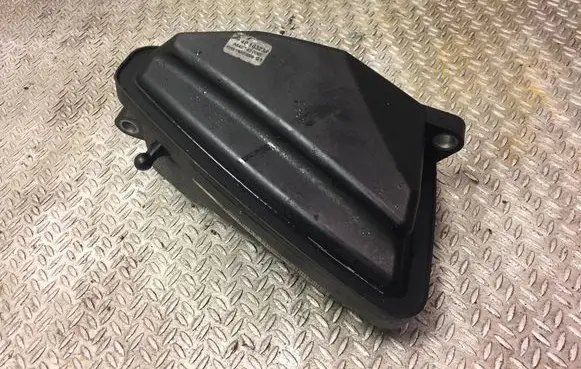 Mercedes-Benz E W211 Intake resonator A6421400087 6421400087