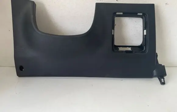 Dashboard lower bottom trim panel